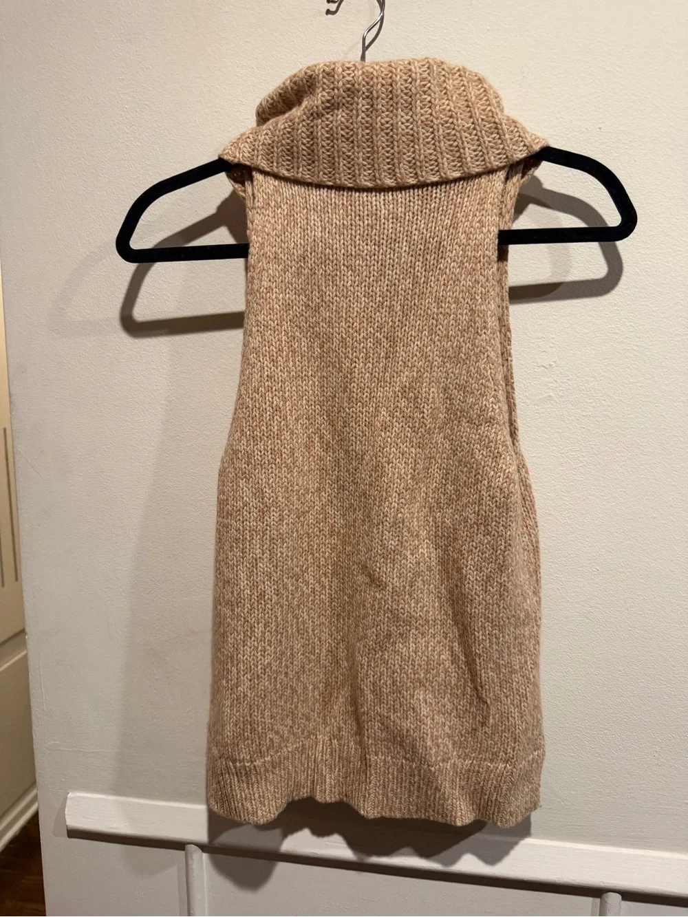 Madewell Sleeveless Turtleneck Sweater - Light Beige